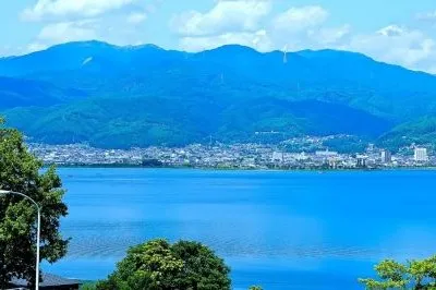 ラルバ諏訪湖ホテル｜観光情報